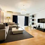 Wonderful In Prime North Location - Heaven For Extended