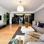 Wonderful In Prime North Location - Heaven For Extended * Bucarest