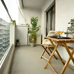 Wonderful In Prime North Location - Heaven For Extended Appartement