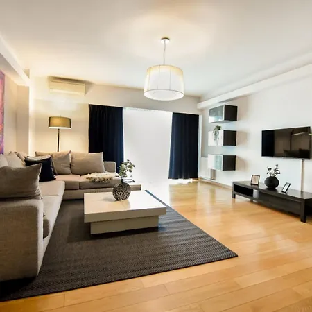 Wonderful In Prime North Location - Heaven For Extended