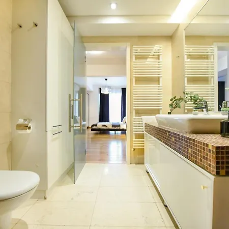 Wonderful In Prime North Location - Heaven For Extended Appartement