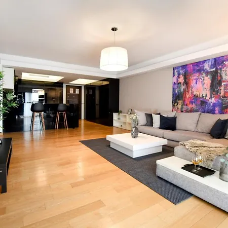 Wonderful In Prime North Location - Heaven For Extended Lägenhet *